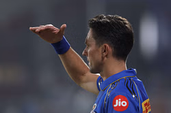 Trent Boult drops his bat, hops around & gets run-out in hilarious manner in MLC 2025 match [Watch]