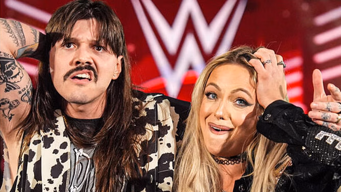 Top WWE champion, not Dominik Mysterio, to betray Liv Morgan after recent events on RAW? Exploring the possibility