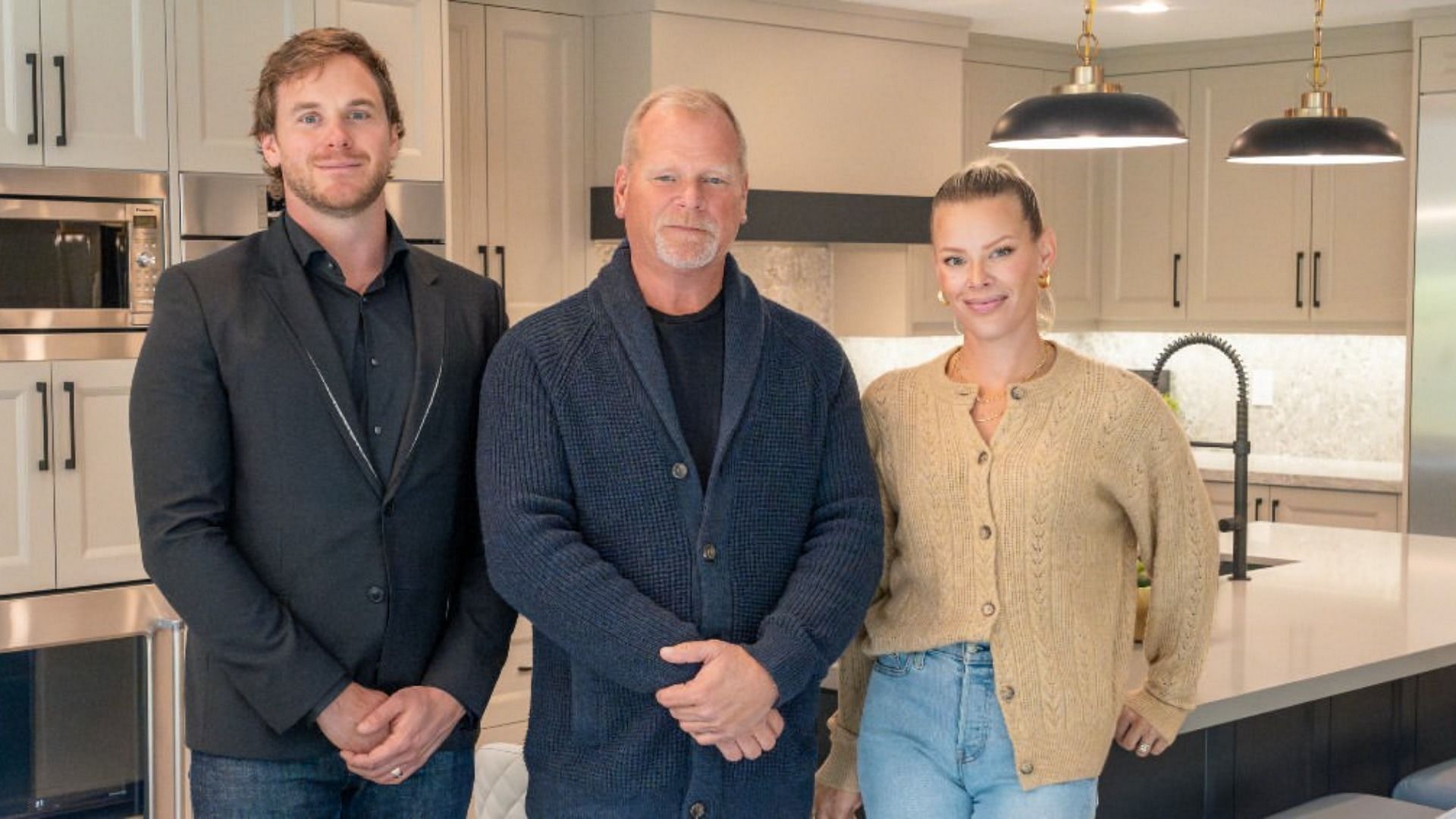 Mike Jr, Mike Holmes and Sherry (Image via Instagram @make_it_right)