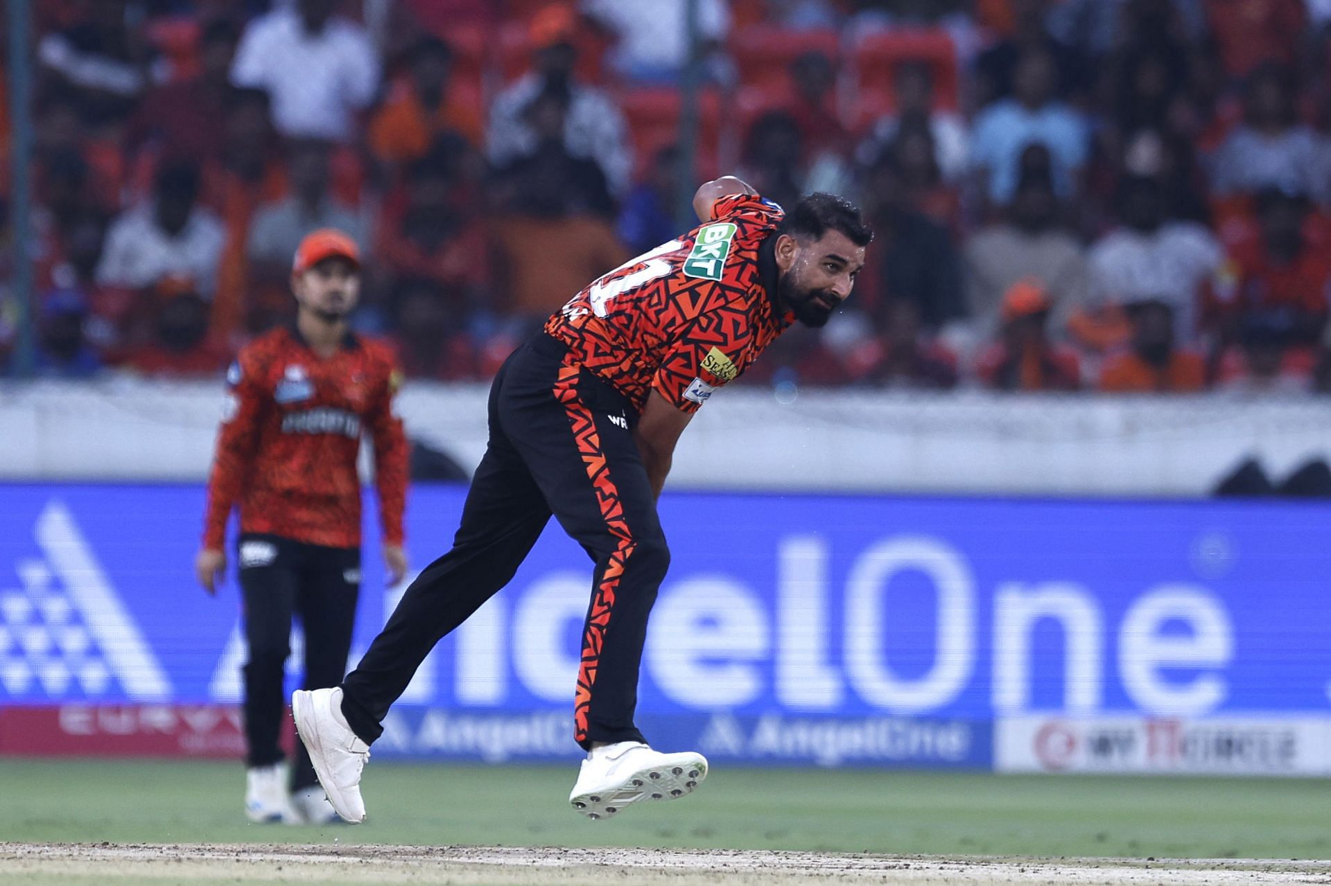 Mohammad Shami picked up six wickets at an economy rate of 11.23 in nine innings in IPL 2025. [P/C: Getty]