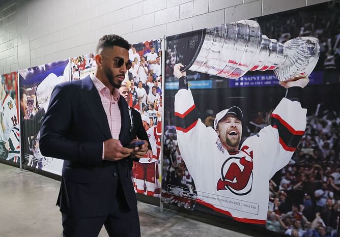 Ex-Canucks prez brings up Evander Kane's locker room problems from the past in honest review of latest trade acquisition
