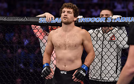 Ben Askren's wife shares major health update on ex-UFC star as lung transplant evaluation process begins: "Ben is still on ventilator"