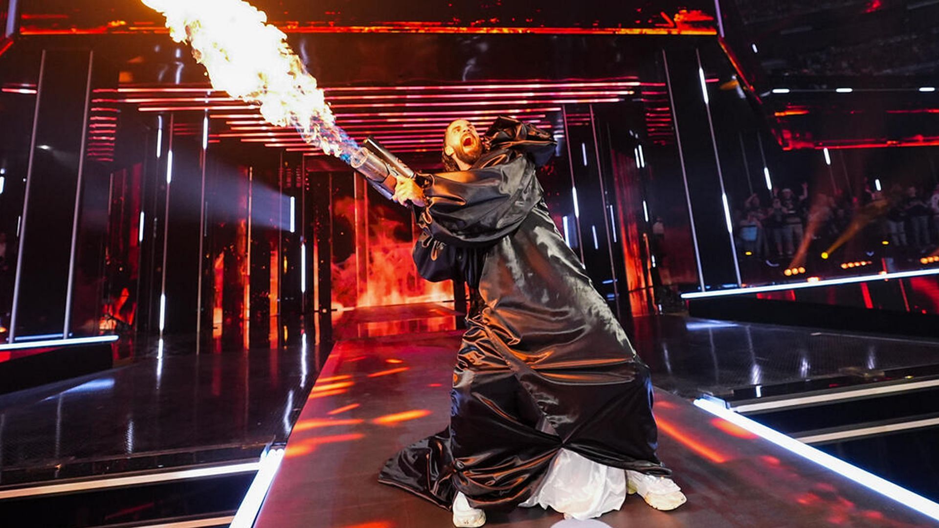 Seth Rollins is former WWE Heavyweight Champion! (Pic Credit: WWE.Com)