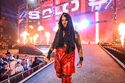 Who is the man that arrested Solo Sikoa on WWE SmackDown? Identity revealed after he went viral