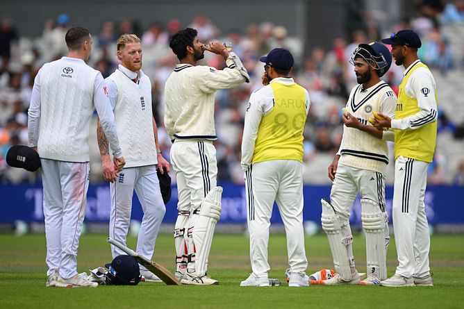 "Take the bails off because it's a farce" - Former cricketer slams India for refusing declaration in ENG vs IND 2025 4th Test