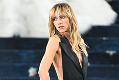 What happened to Suki Waterhouse? Singer shares photo from hospital bed with a vape on her chest