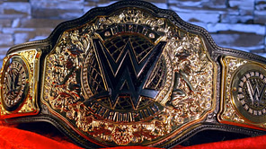 WWE suddenly names controversial 2-time World Heavyweight Champion on RAW