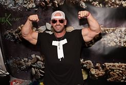 "all for nothing" — Fitness influencer Joey Swoll appears to quit social media after Hulk Hogan's tribute backlash