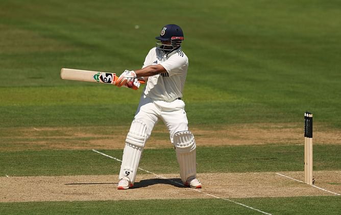 "Just batting for the draw?" - Rishabh Pant and England star engage in fun banter on Day 3 of ENG vs IND 2025 3rd Test [Watch]