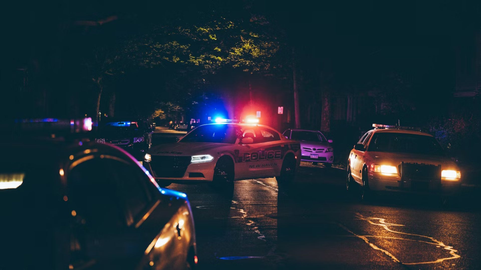 Representative image of police in a crime scene (Image via Unsplash/ @ Martin Podsiad)