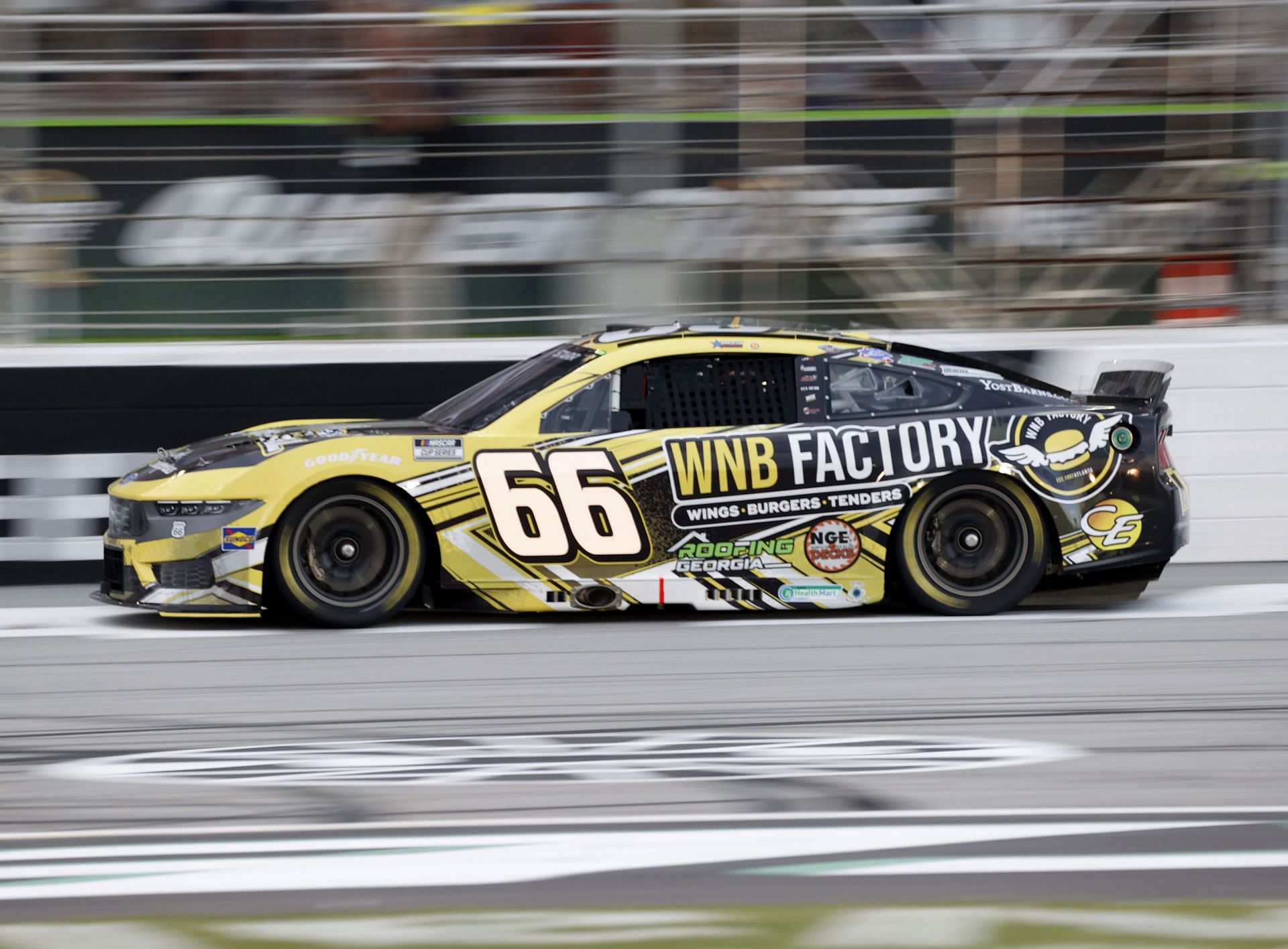 AUTO: JUN 28 NASCAR Cup Series Quaker State 400 - Source: Getty