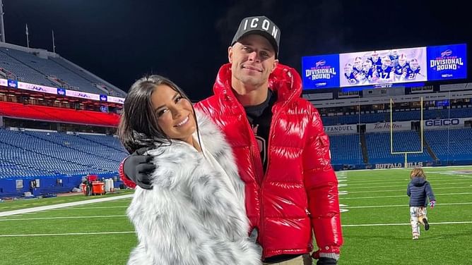 Jordan Poyer's wife Rachel Bush poses in American flag-themed swimwear on occasion of "Happy 4th" [PHOTO]