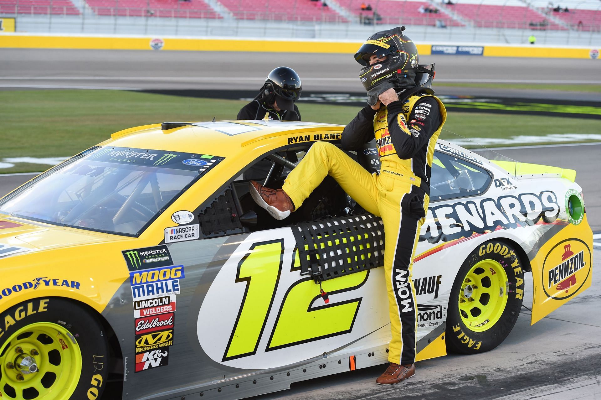 Ryan Blaney (12), Team Penske, after the 2018 Stratosphere Pole. Source: Getty