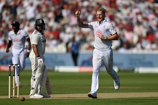 Joe Root takes one-handed stunner to dismiss Karun Nair and break massive record on Day 2 of ENG vs IND 2025 3rd Test [Watch]