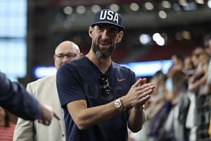 Michael Phelps reacts as NBA legend LeBron James tries new sport during offseason