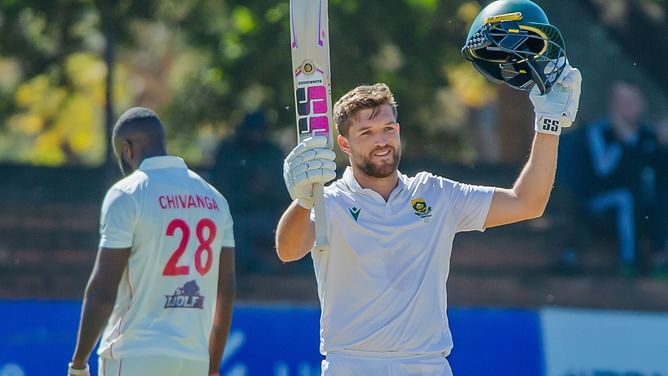 Who said what - top 5 expert reactions on Wiaan Mulder declaring while batting on 367 in ZIM vs SA 2025 2nd Test ft. Ravi Shastri