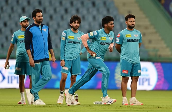 LSG का खूंखार गेंदबाज सर्जरी के बाद लौटा भारत, जल्द शुरू करेगा रिहैब; सामने आया बड़ा अपडेट