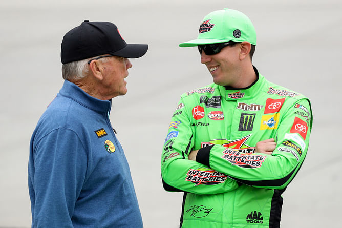"I'm willing to take concessions": When Kyle Busch fought to stay at JGR under market value