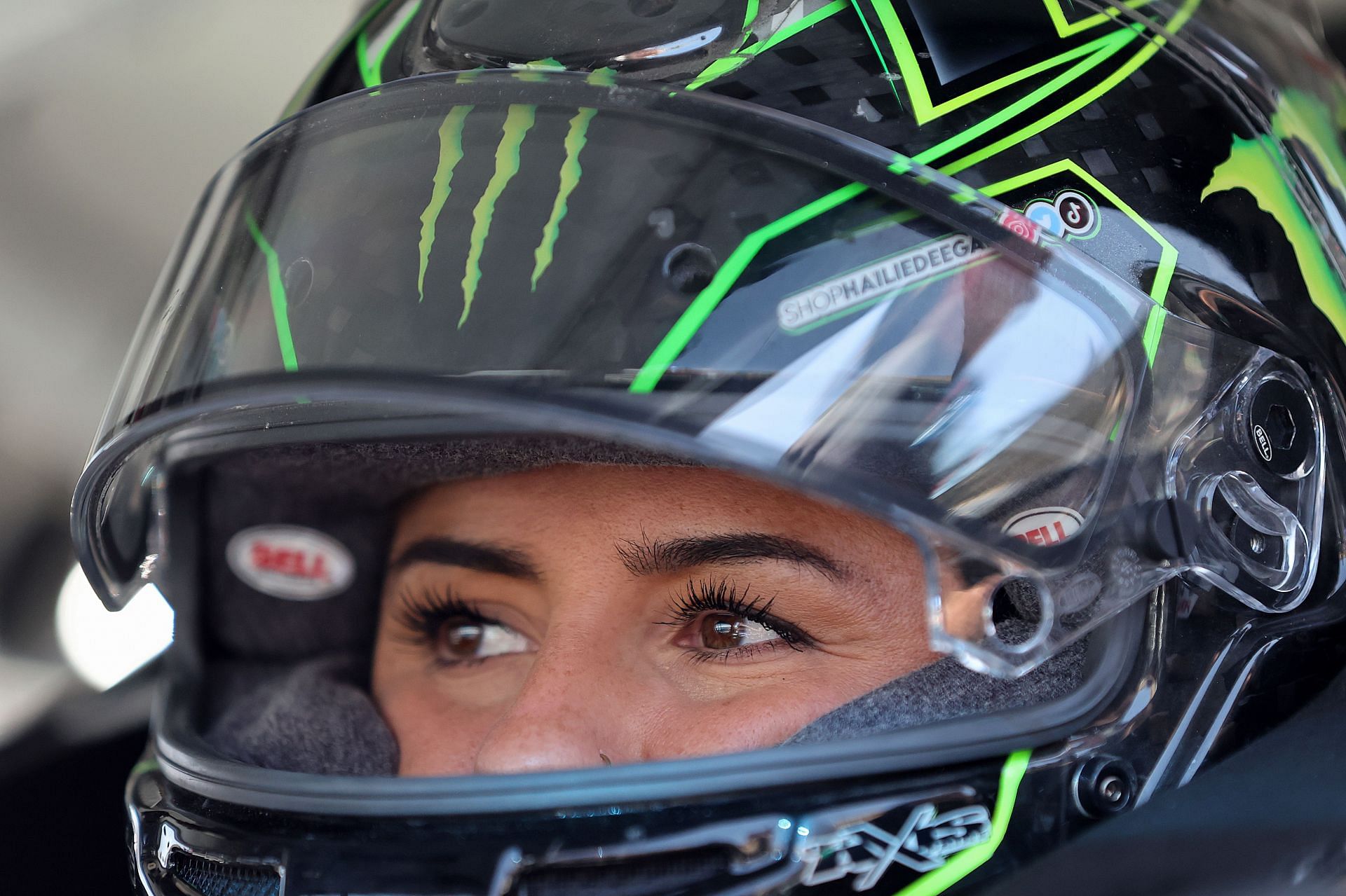 Top 5 female NASCAR drivers who made an impact feat. Hailie Deegan