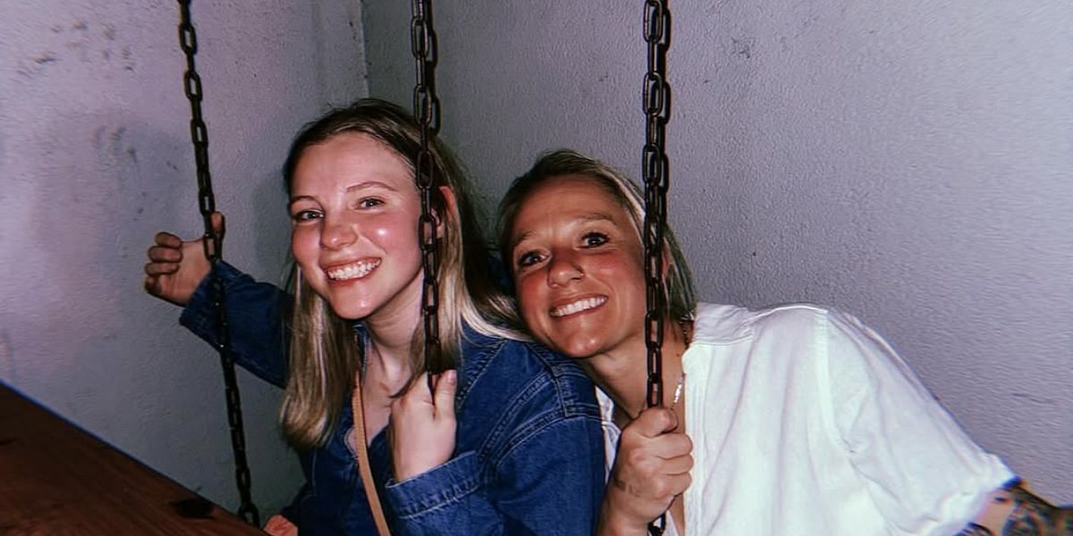 Jade Carey (L) with girlfriend Aimee Sinacola (R). PHOTO: Instagram/ aimee_sinacola