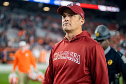Shane Beamer throws shade at national reporter for doubting South Carolina as LaNorris Sellers' Heisman hype grows