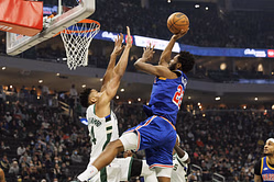 Bucks Trade Rumors: Giannis Antetokounmpo-led team eyeing $109,000,000 former No. 1 pick targeted by Lakers