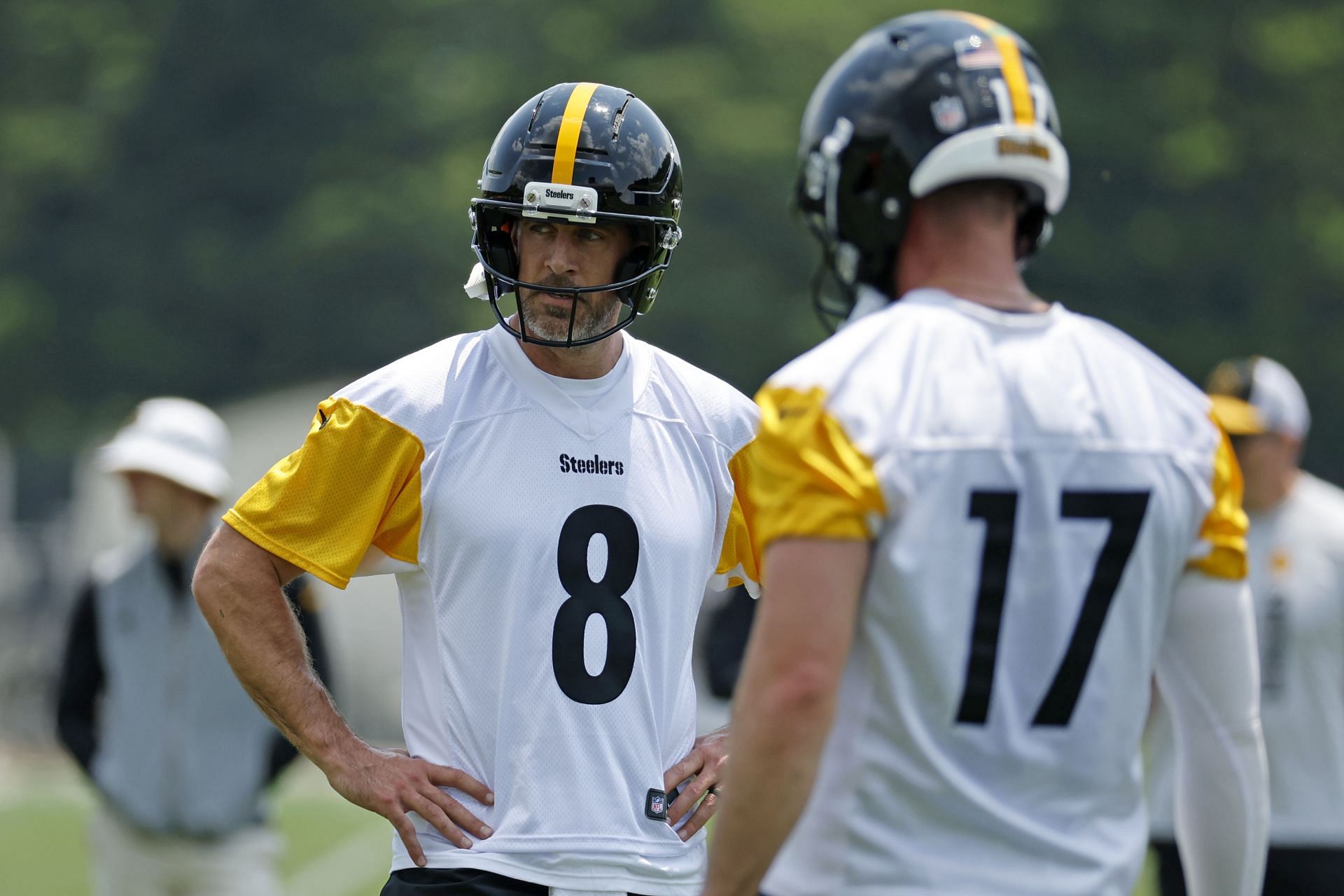 &quot;Sell the farm&quot; - Ryan Clark rips Steelers&rsquo; QB setup with aging Aaron Rodgers with long-term plans in place