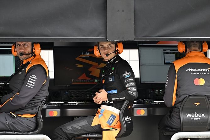 How is Oscar Piastri creating a logistical dilemma for McLaren?