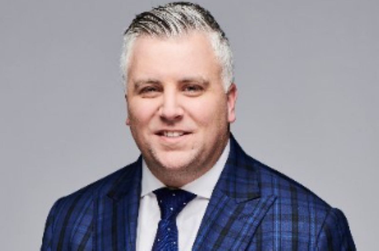 Former NHL insider Frank Seravalli leaves breaking hockey news for head coaching job at Germantown Academy