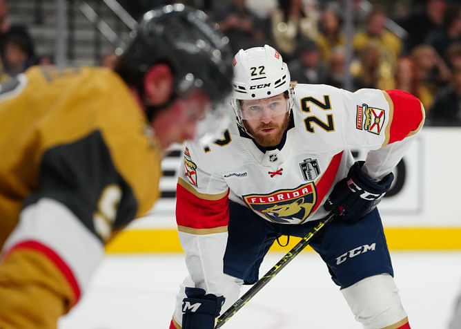 "It was my 11th surgery": Panthers' Zac Dalpe speaks out on his retirement decision after '15 years of grinding'