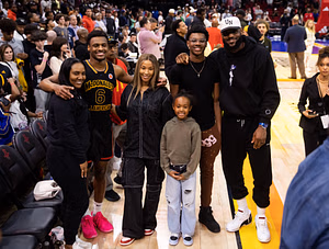 "Getcho ass down": LeBron James' wife Savannah James shares glimpse of daughter Zhuri's shenanigans in bed room
