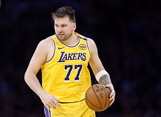 Lakers “stressed out” as Luka Doncic’s extension deadline nears: Report