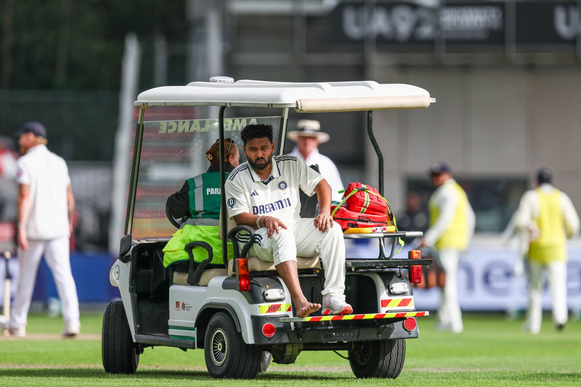 "It can only get worse overnight" - Former India coach's huge statement on Rishabh Pant's injury amid ENG vs IND 2025 4th Test