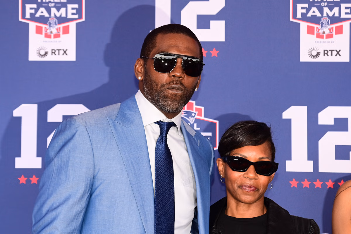 8 months after cancer diagnosis, Randy Moss gets update on ESPN’s Sunday NFL Countdown stint in 2025