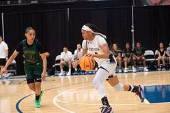 "That was a movie": Fans react as over 50 Division I coaches attend showdown between Kaleena Smith and Morghan Reckley
