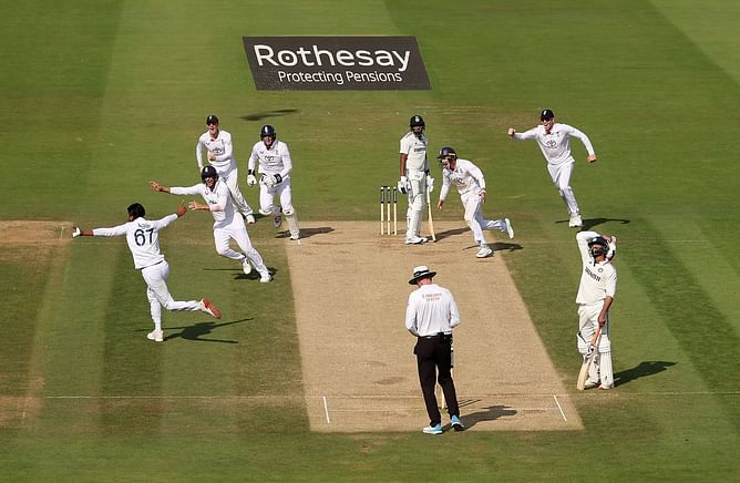 England players show sportsmanship by consoling Ravindra Jadeja and Mohammed Siraj after 22-run victory in ENG vs IND 2025 3rd Test [In Pictures]