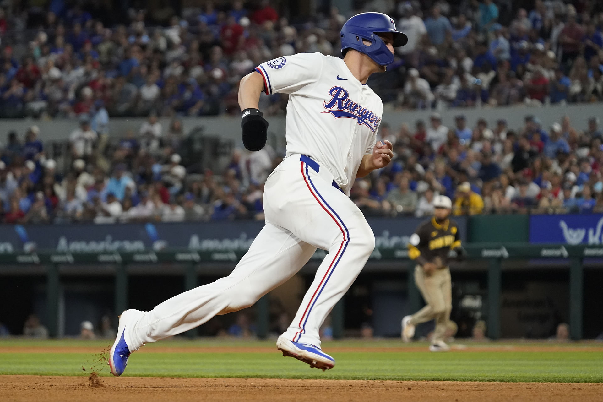 MLB: San Diego Padres at Texas Rangers - Source: Imagn
