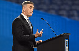 Big Ten commish Tony Petitti rejects CFB Playoff expansion proposal with stern remarks at 2025 Media Days