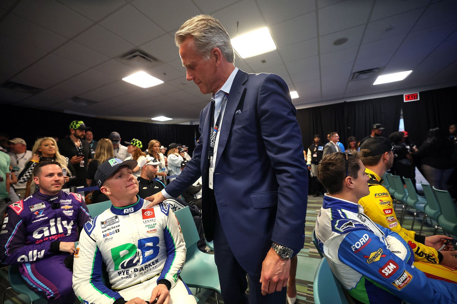 NASCAR Commissioner Steve Phelps and John H. Nemechek at a drivers&#039; meeting in Homestead-Miami. Source: Getty