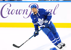Ryan Reaves makes feelings known about his departure from Maple Leafs after being traded to Sharks