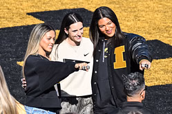 IN PICS: Ex-Iowa star Gabbie Marshall shares snaps with Caitlin Clark, Kate Martin and Jada Gyamfi from WNBA All Star weekend in Indy