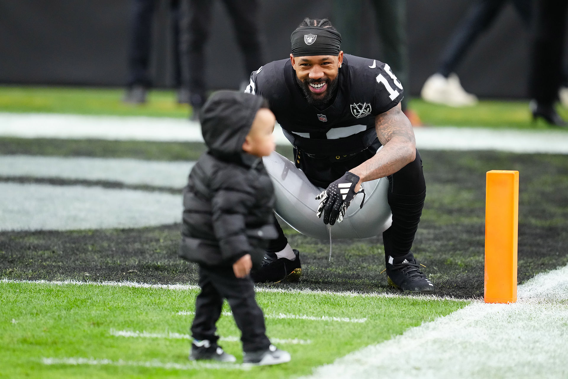 NFL: Los Angeles Chargers at Las Vegas Raiders - Source: Imagn