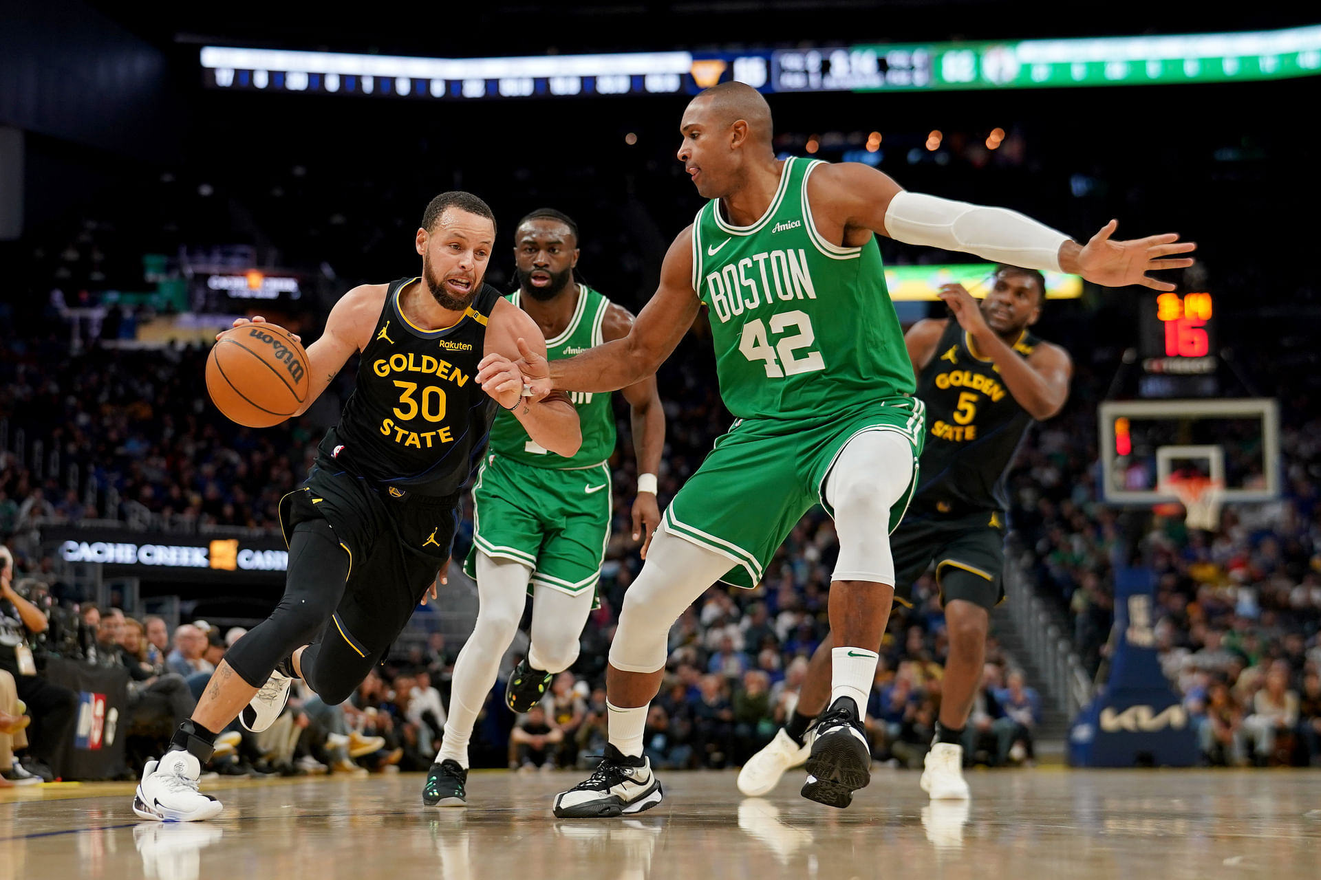 Fans react to Al Horford considering retirement (Image Source: IMAGN)