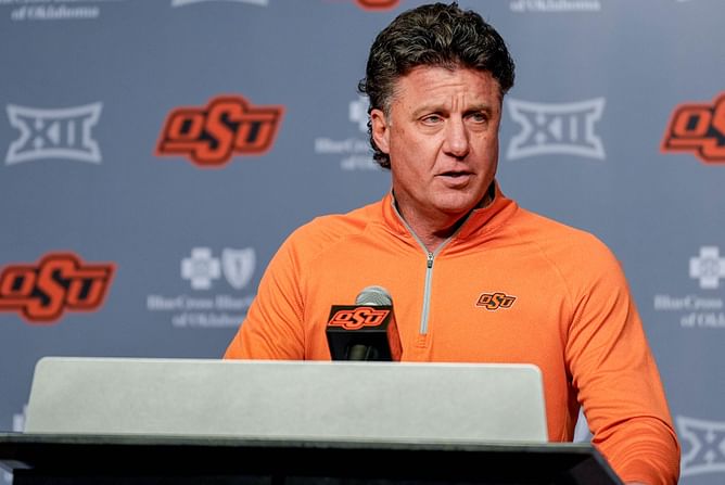 "Who TF is that?" - Fans call out CFB 26 over Oklahoma State HC Mike Gundy's appearance in latest edition of EA Sports' game