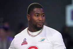 “I didn't foresee this happening”: Jonnu Smith gets 100% real on surprise Dolphins trade