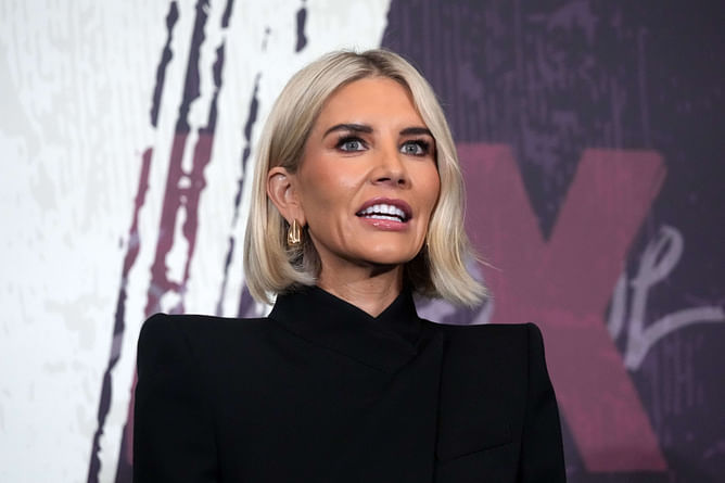 3 months after Charissa Thompson swore on "never leaving" FOX Sports, NFL reporter lands contract extension with Erin Andrews