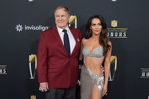 Bill Belichick's GF Jordon Hudson has wardrobe malfunction on day of romantic beach date with UNC head coach