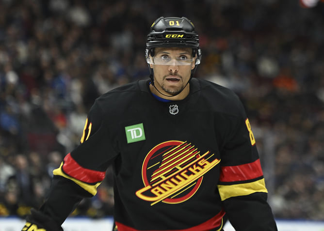 Maple Leafs' Dakota Joshua gets 100% real about HC Craig Berube, Auston Matthews & $92,000,000 star