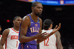 Suns GM Brian Gregory breaks silence on trading Kevin Durant after months of rift reports: "Were in contact with Kevin and his team"