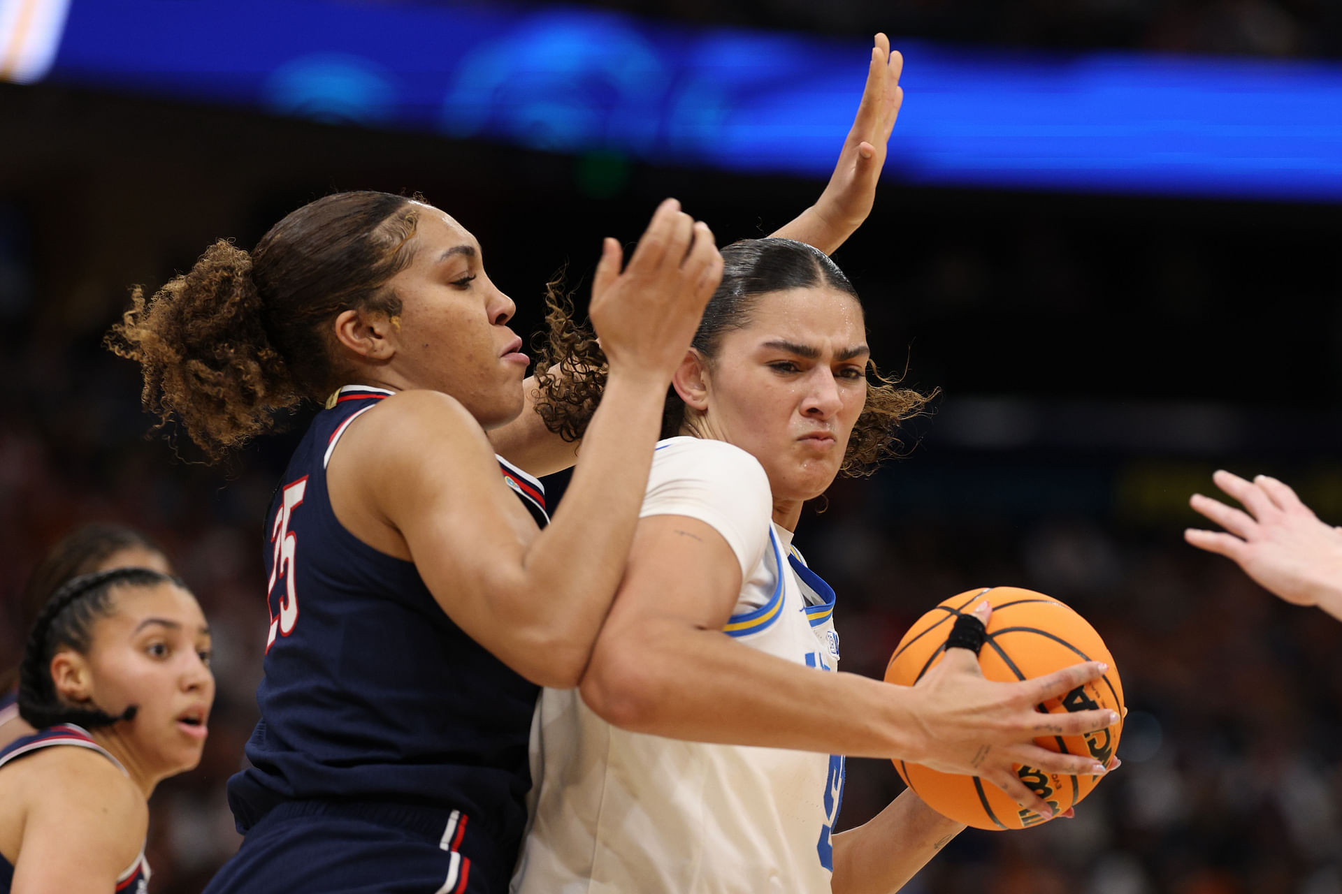 NCAA Womens Basketball: Final Four National Semifinal-Connecticut at UCLA - Source: Imagn